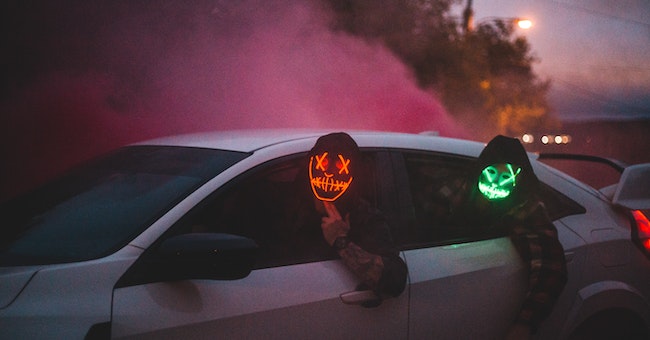 Car Halloween Decoration Ideas