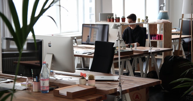 Work Office Desk Decoration Ideas