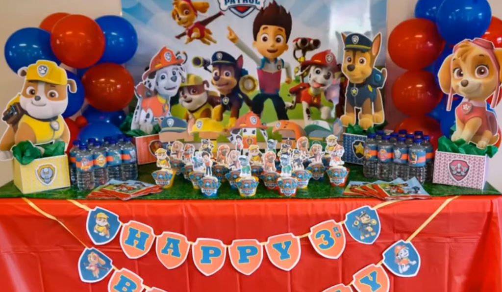 The Important Role of Decorations in Setting the Mood of the Party