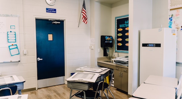 Decoration Ideas For Classroom Doors
