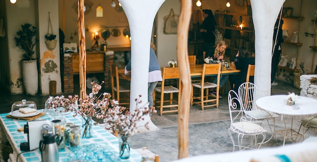 Important To Have Engaging And Creative Decors