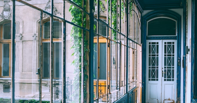 The Impact of a Nicely Decorated Entryway on Homeowners and Visitors