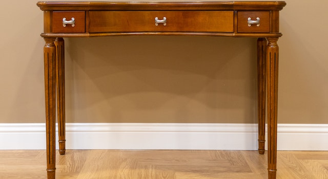Console Table Decoration Ideas