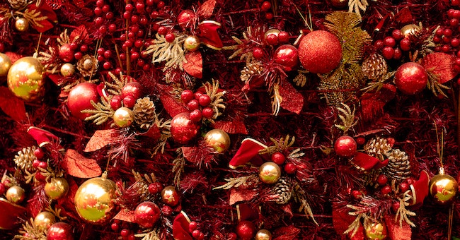 Christmas Desk Decoration Ideas
