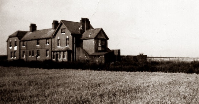 Ideas for Decorating a Haunted House