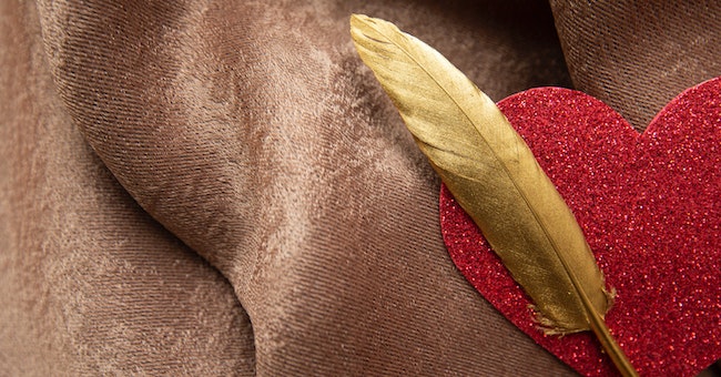 Feather Decoration Ideas