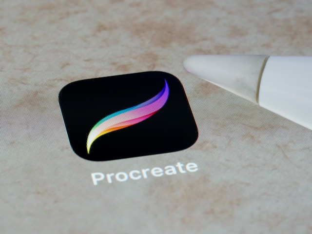 How To Design Clothes On Procreate?