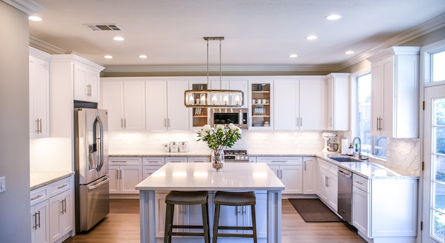 How to Design a Kitchen-Living Room Combo?